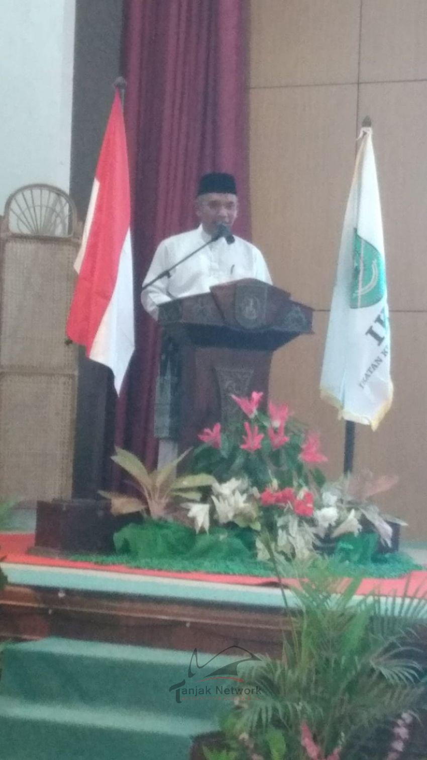 Pj. Bupati Kampar Lantik Pengurus IKKD Periode 2023-2026