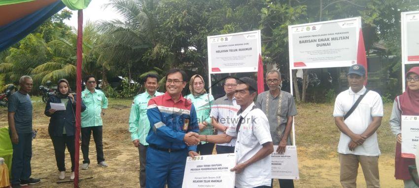 PT Pertamina Hulu Rokan Salurkan Bantuan Peralatan Tangkap Ikan Kepada Warga Nelayan