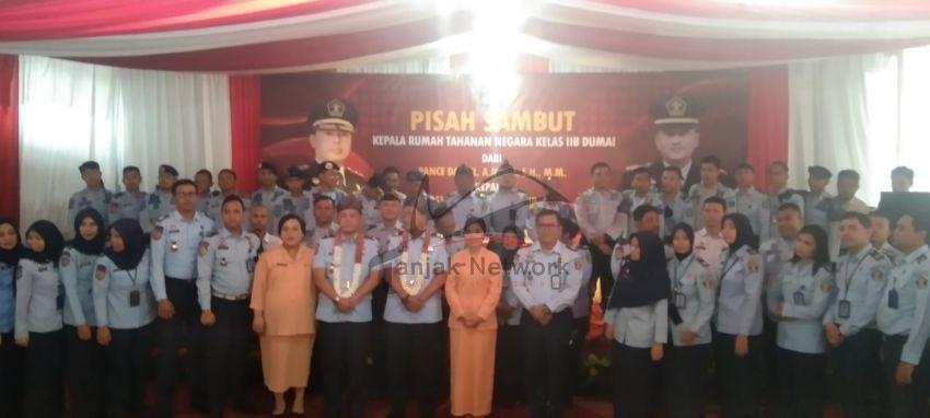 Pisah Sambut Kepala Rutan Kelas IIB Dumai Diwarnai Suasana Haru