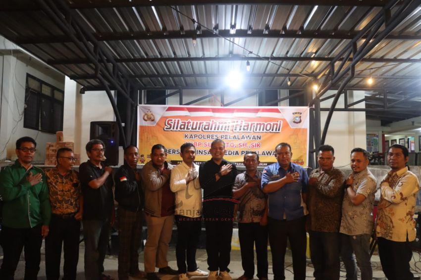 Silaturahmi Harmoni Kapolres Pelalawan Bersama Insan Pers