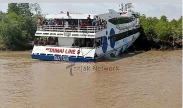 Terkait Kecelakaan MV Dumai Line 9, Ini Penjelasan KSOP Selat Panjang,  Capt. Leonard Natal Siahaan, S.Si.T