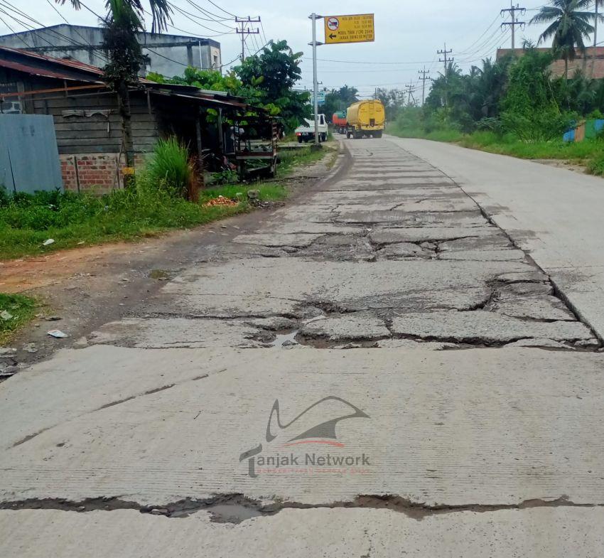 Kondisi Ruas Jalan DR Wahidin Purnama Dumai Rusak Parah, UPT 2 PUPR Provinsi Riau; Tahun Ini Ada Pemeliharaan