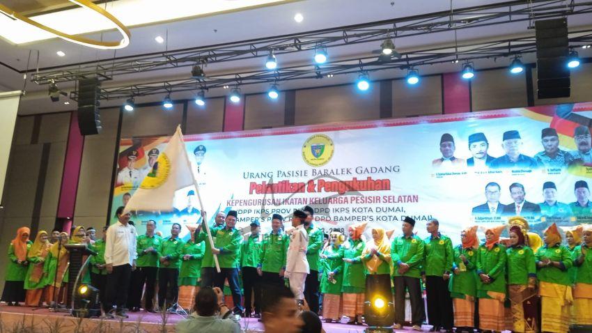Walikota Dumai Hadiri Pelantikan Kepengurusan IKPS Periode 2023-2028