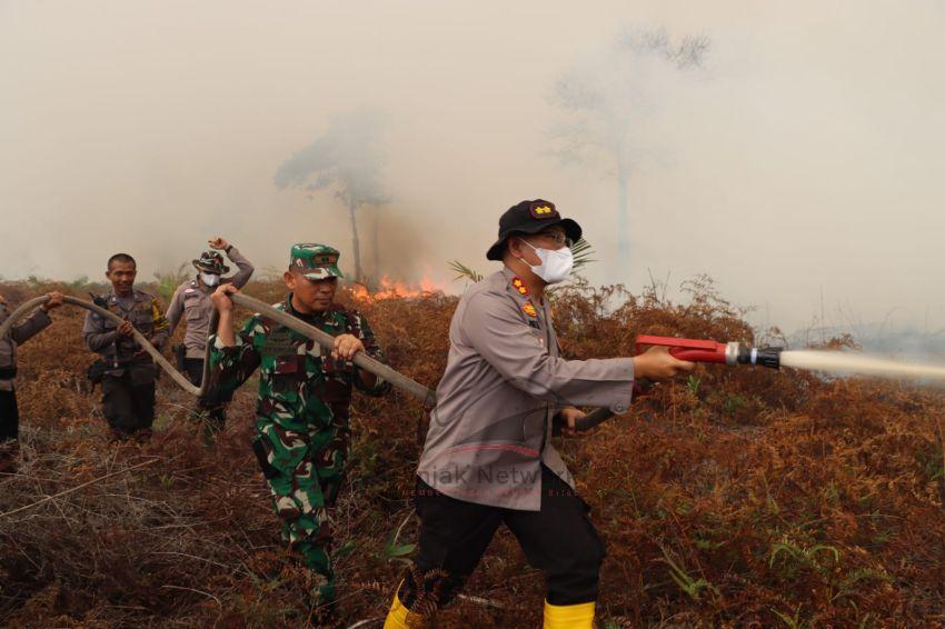 Terus Pantau Dan Lakukan Pemadaman Karhutla Di Pelintung