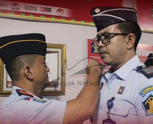 Karutan Sematkan Pangkat Lima Pegawai Rutan Dumai