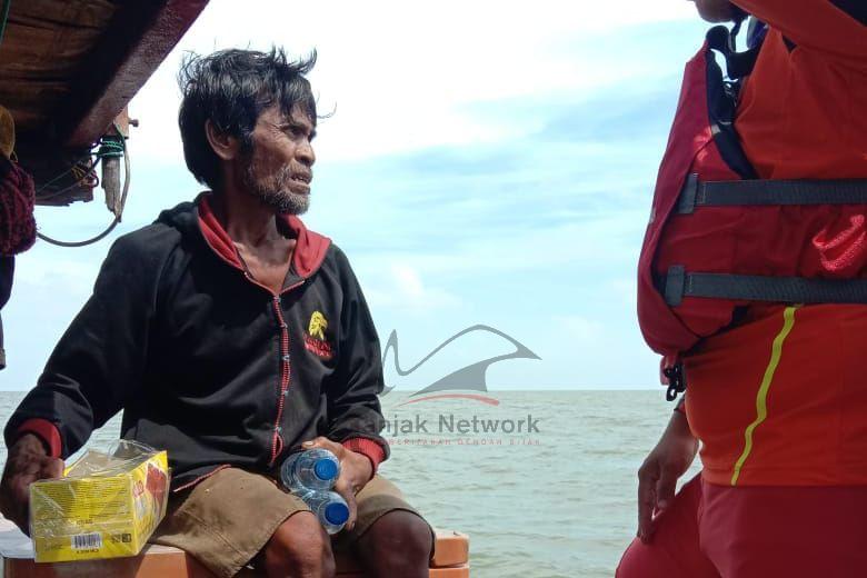 Nelayan Rohil Ditemukan Selamat, Empat Hari Terombang Ambing di Laut