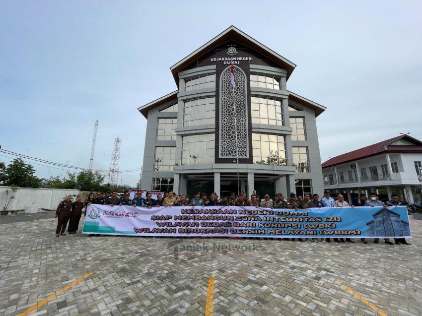 Tersandung Kasus Narkotika 5 Butir Pil Ekstasi, 3 Terdakwa Ini Dituntut Masing-Masing 7 Tahun Penjara