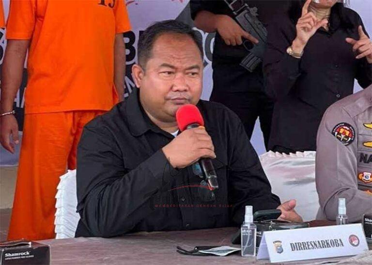 Pengendali 411 Kg Sabu Ditangkap Kepolisian Johor Malaysia, Anak Dan Istri Diamankan Di Dumai