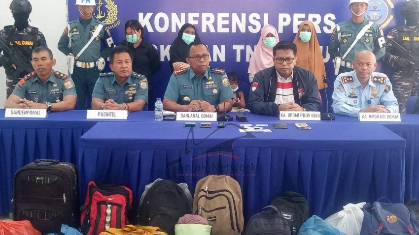 Tim Gabungan TNI AL Dumai Dan Bais TNI Gagalkan Pemberangkatan PMI Dan WNA Ke Malaysia