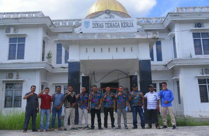Pengurus Baru SPTI SPSI Rohil Serahkan Berkas Munaslub ke Disnaker