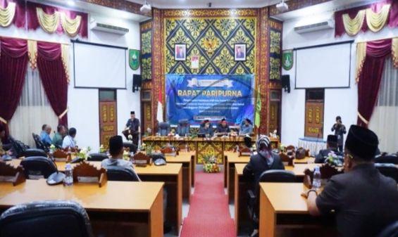 Rapat Paripurna, Wali Kota Sampaikan Penjelasan Ranperda Tentang Perubahan APBD Kota Dumai TA 2023