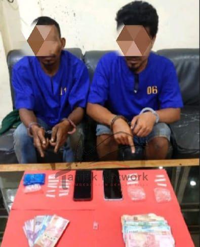 Terjerembab Hukum Akibat Kasus Sabu 14 Paket, Dua Warga Lubuk Gaung Dibekuk Polres Dumai