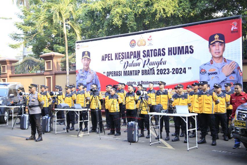 Humas Polri Gelar Pasukan Kesiapan Satgas Humas Dalam Pengamanan Pemilu 2024