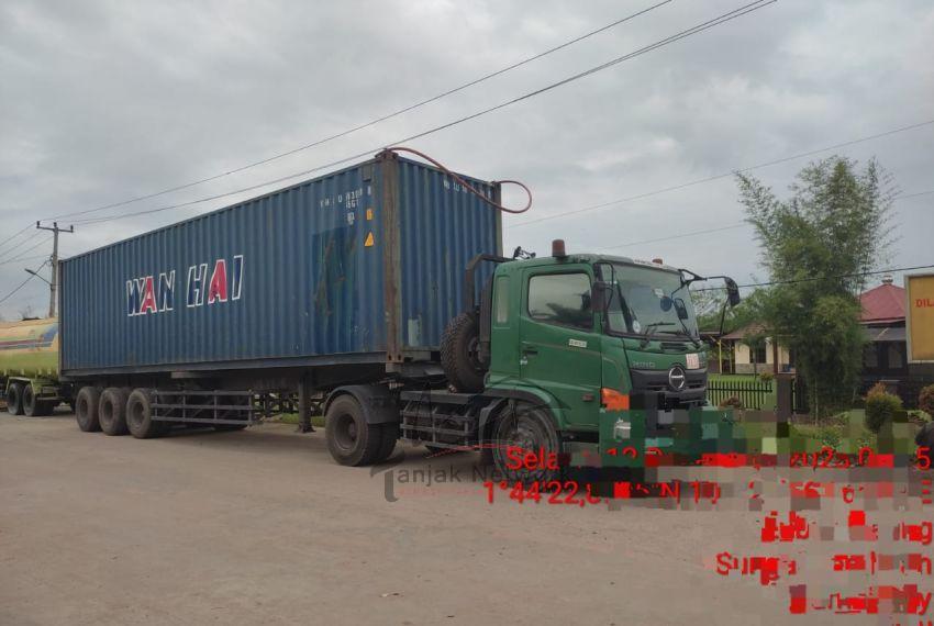 Oknum Sopir Ini Gelapkan Barang Milik PT SDO Dibekuk Polsek Dumai Barat