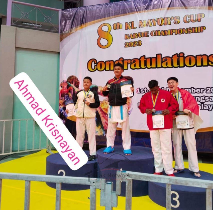 Open Turnamen Cup 2023 Karate Internasional Mayor, Pelajar SMA Negeri 2 Pangkalan Kerinci Raih Medali