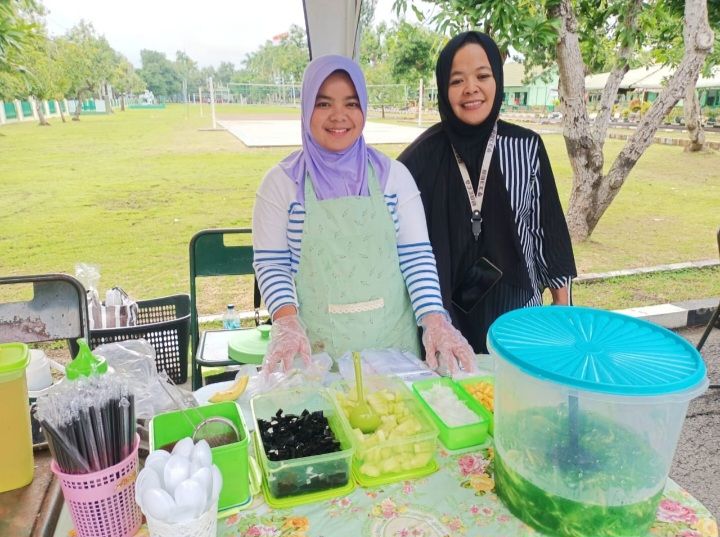 Persit Kartika Candra Kirana Yonif 408/SBH Gelar Bazar Ramadhan 1445 H