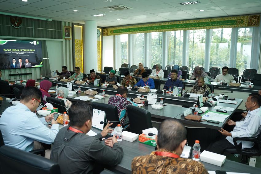 Kontribusi Pendidikan Tinggi di Riau, APTISI Bahas Proker 2024