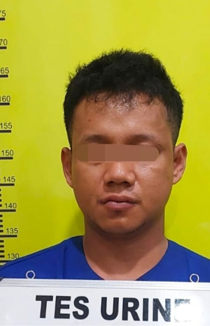 Satnarkoba Dumai Ciduk Warga Teluk Binjai dan Amankan 12 Paket Sabu